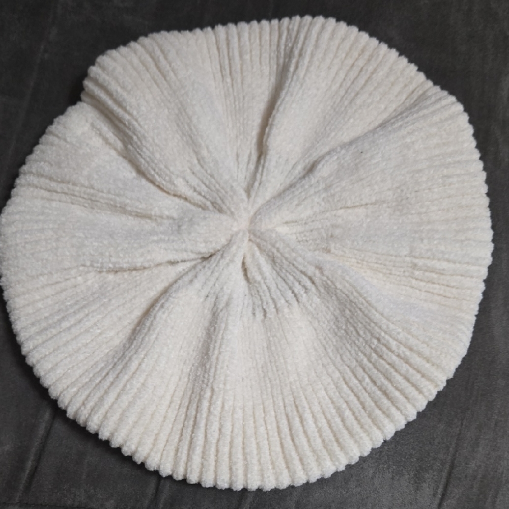 Merona Cream Knit Accessory